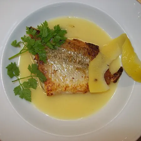 Le Relais De Hotel